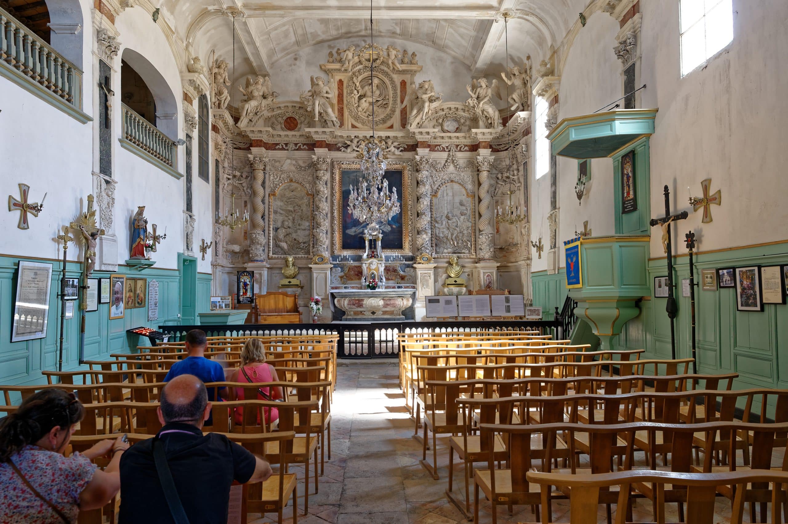 chapelle - pénitents gris